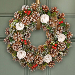Dibor Traditional White Berries And Roses Front Door Autumn Wreath Winter Spring Wreath 35Cm - thumbnail 1