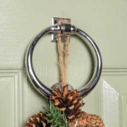 Samuel Alexander 45Cm Winter Spice Star Hanging Christmas Wreath With Pine Cones Red Berries & Dried Fruit - thumbnail 4