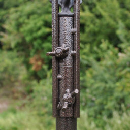 Selections Metal Complete Bird Feeding Station With 4 Large Feeders - thumbnail 4
