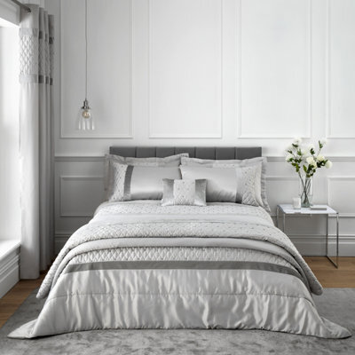 Catherine Lansfield Bedding Sequin Cluster Duvet Cover Set With Pillowcases Silver Grey - image 1