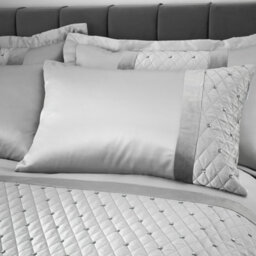 Catherine Lansfield Bedding Sequin Cluster Duvet Cover Set With Pillowcases Silver Grey - thumbnail 2