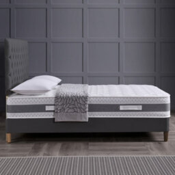 Rest Relax Sleep Stratford Quilted Memory Foam Coil Sprung Mattress - Small Double 4Ft - thumbnail 3
