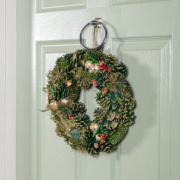Samuel Alexander 36Cm Bauble And Pinecone Hanging Christmas Wreath With Red Berries - thumbnail 7