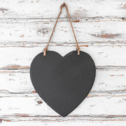 Nicola Spring Hanging Notice Board - 24.5 X 24.5Cm - Heart Shaped Wall Hanging Board Home Office Kitchen Chalkboard - thumbnail 4