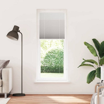 Berkfield Pleated Blind Light Grey 70X200 Cm Fabric Width 69.4 Cm Polyester - image 1
