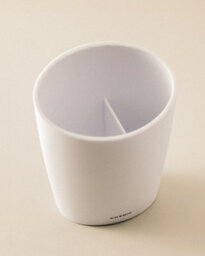 Cosmic Toothbrush Holder, Mandarin, Unique Design, Soft-Finish Coating, Saku Collection - thumbnail 3