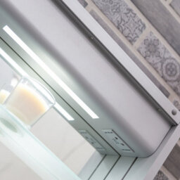 Plum&clay Azure Led Illuminated Silver Single Mirrored Wall Cabinet (H)700mm (W)500mm - thumbnail 9