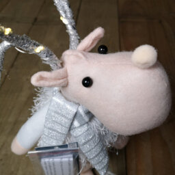 Samuel Alexander 40Cm Battery Operated Plush Christmas Reindeer With Led Lit Antlers - thumbnail 7