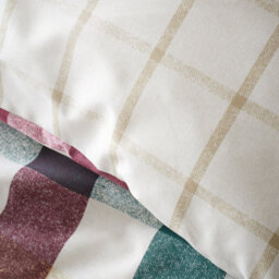 Catherine Lansfield Autumn Check Reversible Duvet Cover Set With Pillowcases Natural Plum - thumbnail 4
