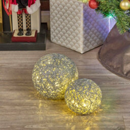 Urbn-Living Urbnliving 2 Pcs Led Light Up Christmas Balls Silver With Glitter Ornament Warm Fairy Lights Home Decor
