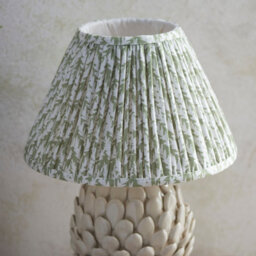 Luminosa Lighting Luminosa Layered Leaf Ivory Crackle Glaze Table Lamp With Herb Garden Green Fabric Leaf Shade 30Cm B22 - thumbnail 4