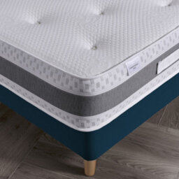 Rest Relax Sleep Tempest Tufted Memory Foam Coil Sprung Mattress - thumbnail 4