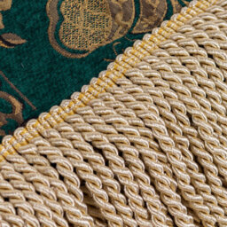 Paoletti Shiraz Traditional Floral Damask Jacquard Fringed Throw - thumbnail 2