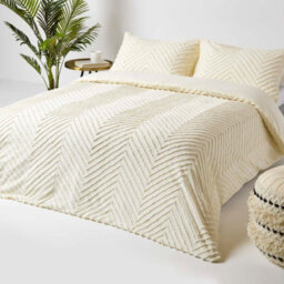 Homescapes Off White Chevron Cotton Tufted Duvet Cover Set, King - thumbnail 3