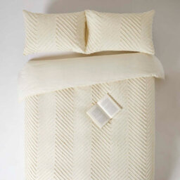 Homescapes Off White Chevron Cotton Tufted Duvet Cover Set, King - thumbnail 2