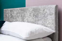 Wootton Silver Crushed Velvet King Size Bed Frame 5Ft - thumbnail 6