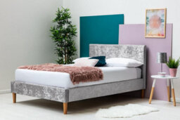 Wootton Silver Crushed Velvet King Size Bed Frame 5Ft - thumbnail 7