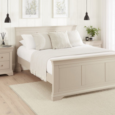 The Furniture Market Wilmslow Dove Grey Painted 4Ft 6In Double Size Panel Bed - image 1
