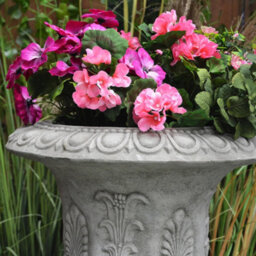 Beautifully Detailed Edwardian Vase With Intricate Design And Pattern - thumbnail 5