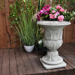 Beautifully Detailed Edwardian Vase With Intricate Design And Pattern - thumbnail 4