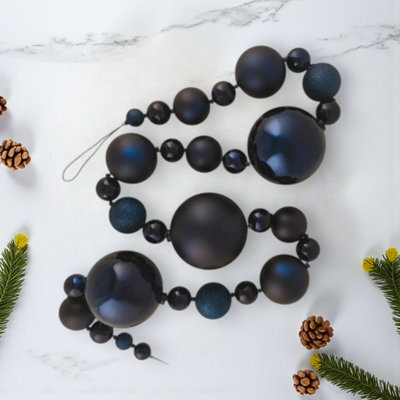 Vidaxl Christmas Garland Decorated With Baubles White 10 M
