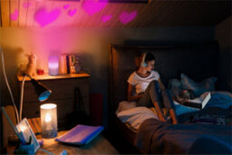 Netagon St Helens Home And Garden Led Candle Projector Pink Hearts - thumbnail 2