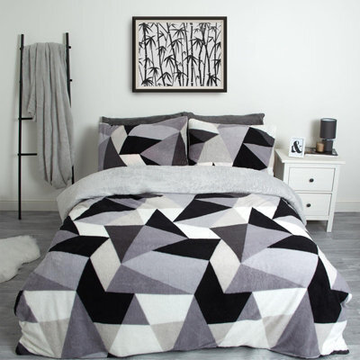 Ohs Shapes Teddy Duvet Cover Pillowcase Bedding Set, Grey - King