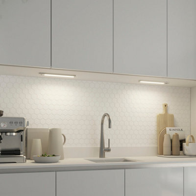 GoodHome Menezes White Silver Effect Mains-Powered Led Neutral White Under Cabinet Light Ip20 (L)285mm (W)42mm - image 1