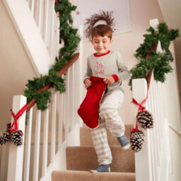 Geezy 9Ft Christmas Garland Xmas Decor For Stairs Door Fireplace Indoor Outdoor Wreath - thumbnail 5