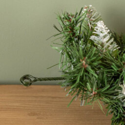 Samuel Alexander 90Cm Snow King Fir Christmas Swag Garland With Pine Cones & Snow Tips - thumbnail 3