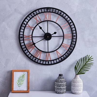 Living And Home Modern Round Large Metal Wall Clock Bedroom Livingroom Decorative With Roman Numerals 80Cm - image 1
