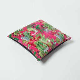 Homescapes Hot Pink Tropical Leaf Velvet Cushion 46 X 46 Cm - thumbnail 5
