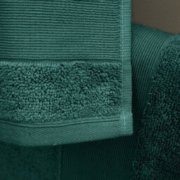 Catherine Lansfield Bathroom Anti Bacterial 500 Gsm Soft & Absorbent Cotton 6 Piece Towel Set Forest Green - thumbnail 2