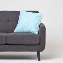Homescapes Cotton Blue Polka Dots Cushion Cover, 45 X 45 Cm - thumbnail 2