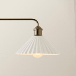 Valuelights Burford White Ceramic Ribbed 3 Drop Diner Ceiling Light With Bulbs - thumbnail 4