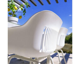 Hartman Jill Rondo Aluminum Chairs (Pair) Royal White - thumbnail 6