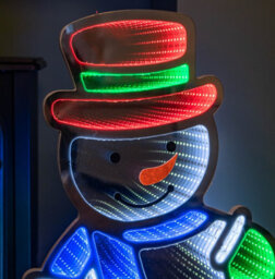 Samuel Alexander 60Cm Light Up Snowman Infinity Christmas Decoration With Multi-Coloured Leds - thumbnail 5