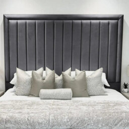 UKBEDFURNITURE Hampton Plush Velvet Upholstered Bed Frame Only - Blackboard - thumbnail 3