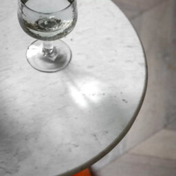 Xample Gallery Turin Orange Side Table White Marble Top Orange Glass Base Bronze Metal Accent Modern Living Room Accent Table - thumbnail 3