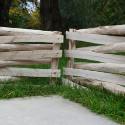 Woven Wood 2.28M Premium Chestnut Lawn Edging 30Cm Height  2 Pieces - thumbnail 7