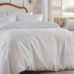 Wylder Georgia Heat Pressed Duvet Cover Set, King, White - thumbnail 3
