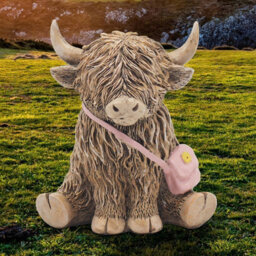 Highland Cow Figurine Pink Hand Bag Ornament Decor Rustic Display Resin Gift - thumbnail 2