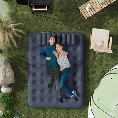 Outsunny King Inflatable Mattress With Hand Pump, Pillows, 203 X 152 X 22Cm - image 1