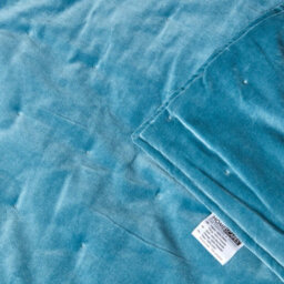 Homescapes Blue Velvet Quilted Throw, 125 X 150 Cm - thumbnail 7
