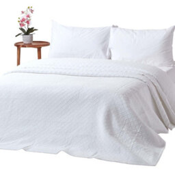 Homescapes White Cotton Contemporary Diamond Pattern Metelassé Bedspread, Single - thumbnail 1
