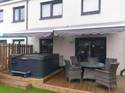 Introll Int300 - No Cassette Retractable Garden Patio Awnings Manual, White Frame - Grey Fabric - 2.5M X 2M - thumbnail 6