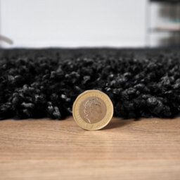 "Bravich Black Thick Shaggy Rug - California - 60X110Cm (2'x3'7"")" - thumbnail 5