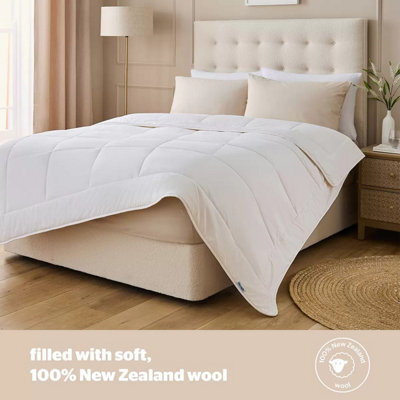 Silentnight Natural Wool Lightweight Duvet In 3 Sizes - 10.5 Tog, Breathable & Temperature-Regulating - image 1
