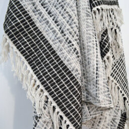 Allure Bath Fashions Zig Zag Heavyweight Herringbone Throw Blanket - Dark Grey, 125 X 150Cm - thumbnail 3