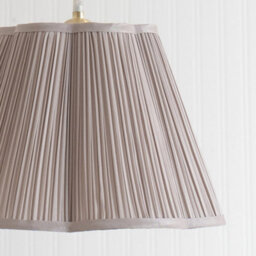 Valuelights Loralei Light Grey Large Pleated Faux Silk Scalloped Easy Fit Lamp Shade (D)35.5Cm - thumbnail 4